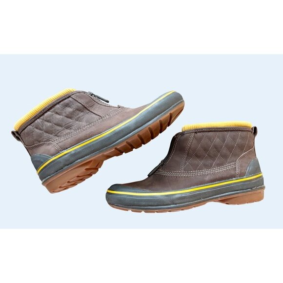 Clarks Shoes - CLARKS Outdoor Mucker Slope Zip Up Insulated Waterproof Ankle Boots Sz 7